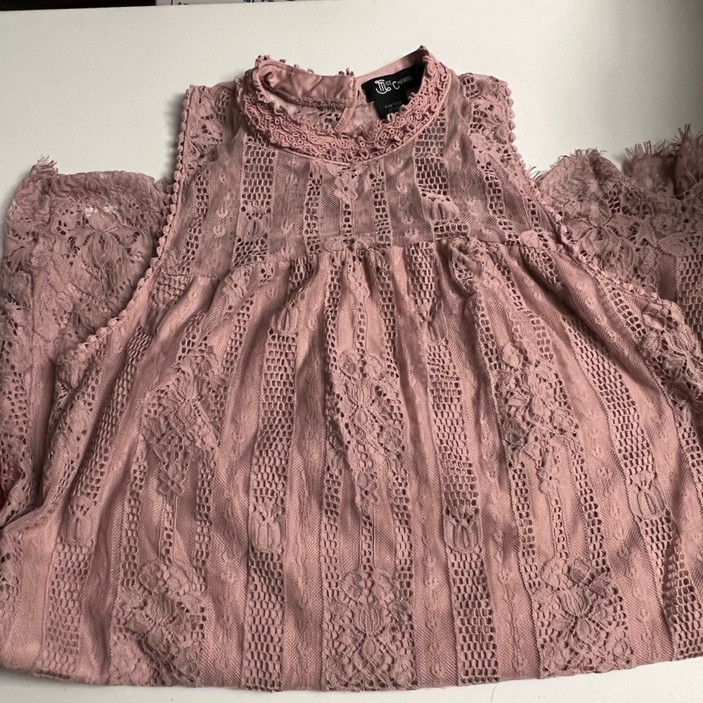Sz Large Dressy Sleeveless Shirt